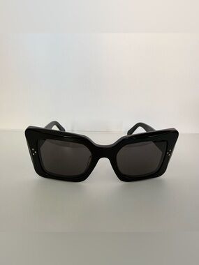 NEW!!! Celine oversized black sunglasses CL40156U 01A Authentic